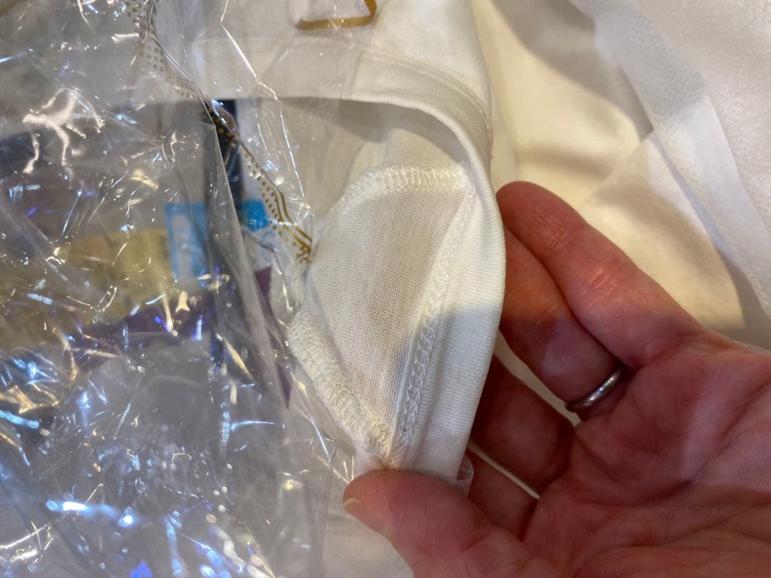 モンクレールTシャツ　双子ワッペン　ダブルワッペン　クリーニング済み