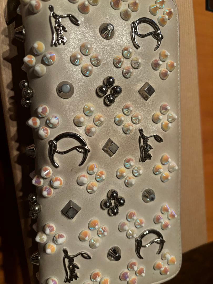 クリスチャンルブタン★ホワイト 長財布♡最終値下げ
