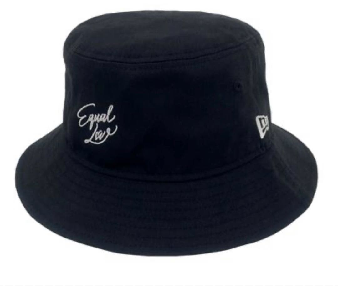 イコラブ　ニューエラ　ハット