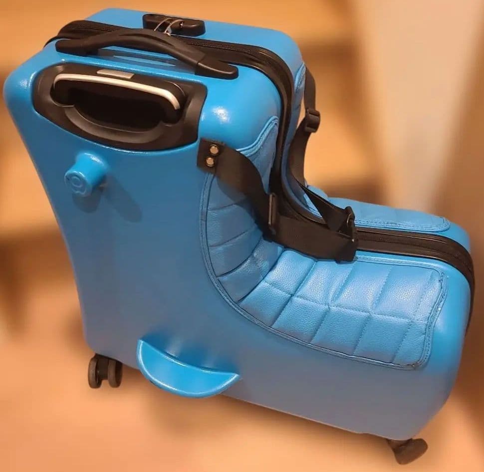 ✨大人気✨子どもが乗れるキャリーケース クッションベルト付 ブルー バナナ型