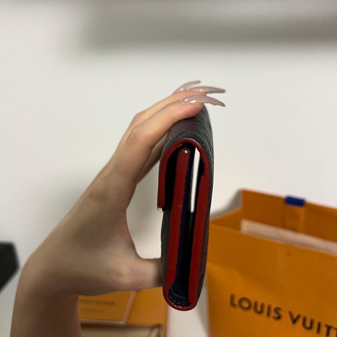 ルイヴィトン　ネイビー三つ折り財布　モノグラム　レディース