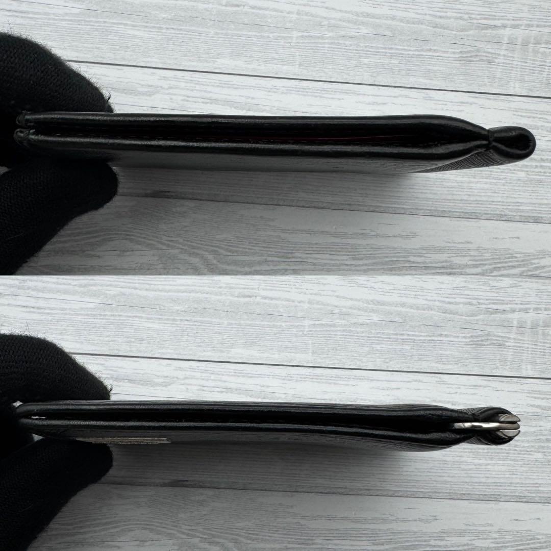 【美品】フェラガモ　マネークリップ　レザー　ロゴプレート　ブラック　レッド