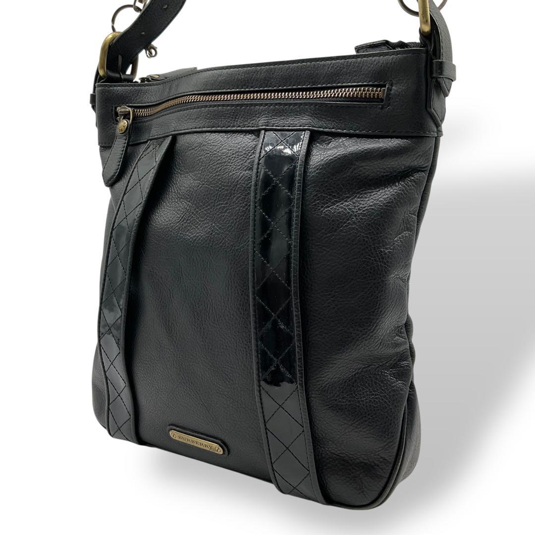 美品 バーバリー ワンショルダーバッグ ベルト ノバチェック レザー ブラック