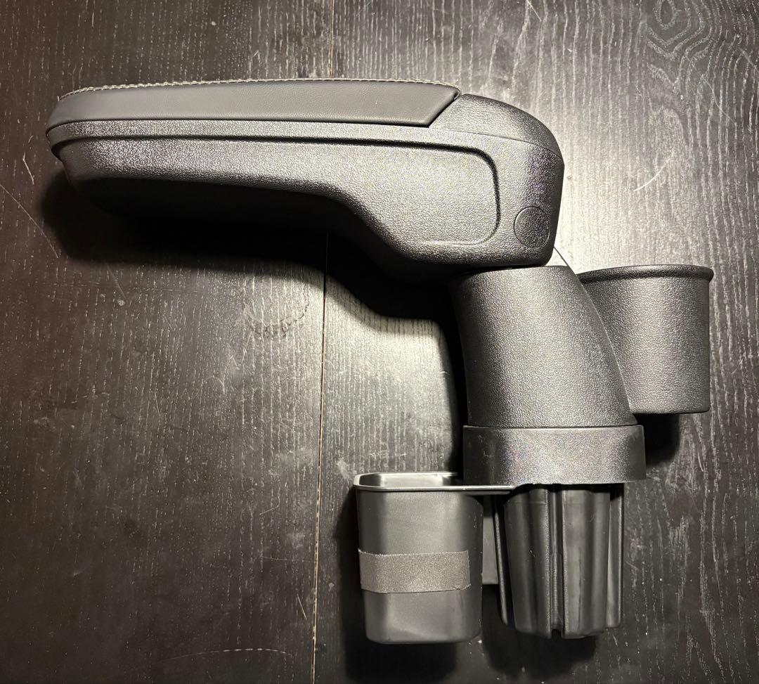 ジムニー　ノマド　シエラ　小物パーツ5点セット！アームレスト　ドリンクホルダー等