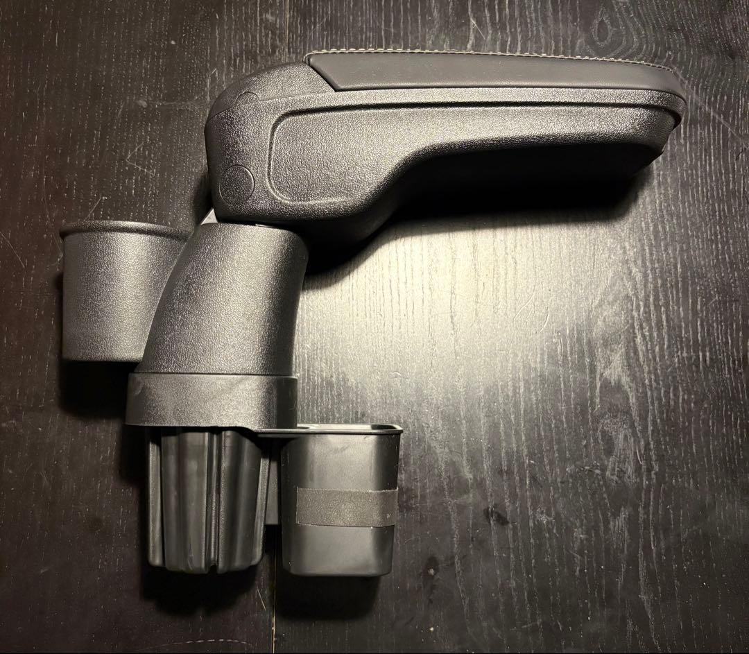 ジムニー　ノマド　シエラ　小物パーツ5点セット！アームレスト　ドリンクホルダー等