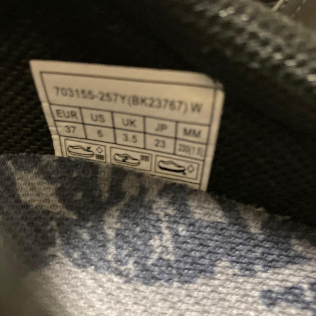 MBT シューズ　レディース