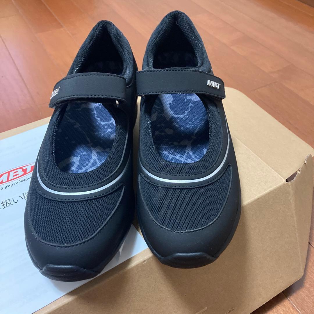 MBT シューズ　レディース