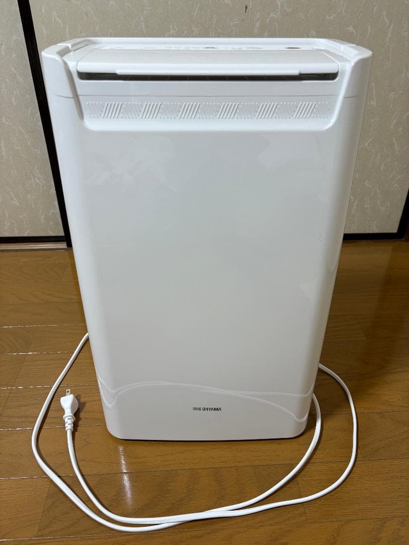 【美品】アイリスオーヤマ 除湿機 DCE-6515