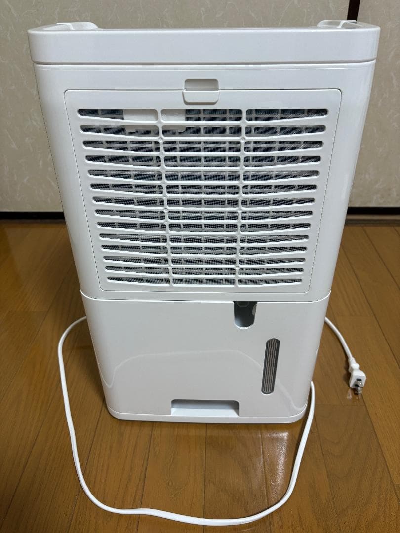 【美品】アイリスオーヤマ 除湿機 DCE-6515