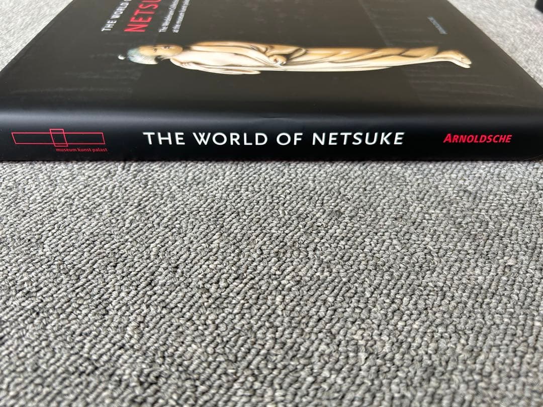 The World Of Netsuke: 根付　コレクション