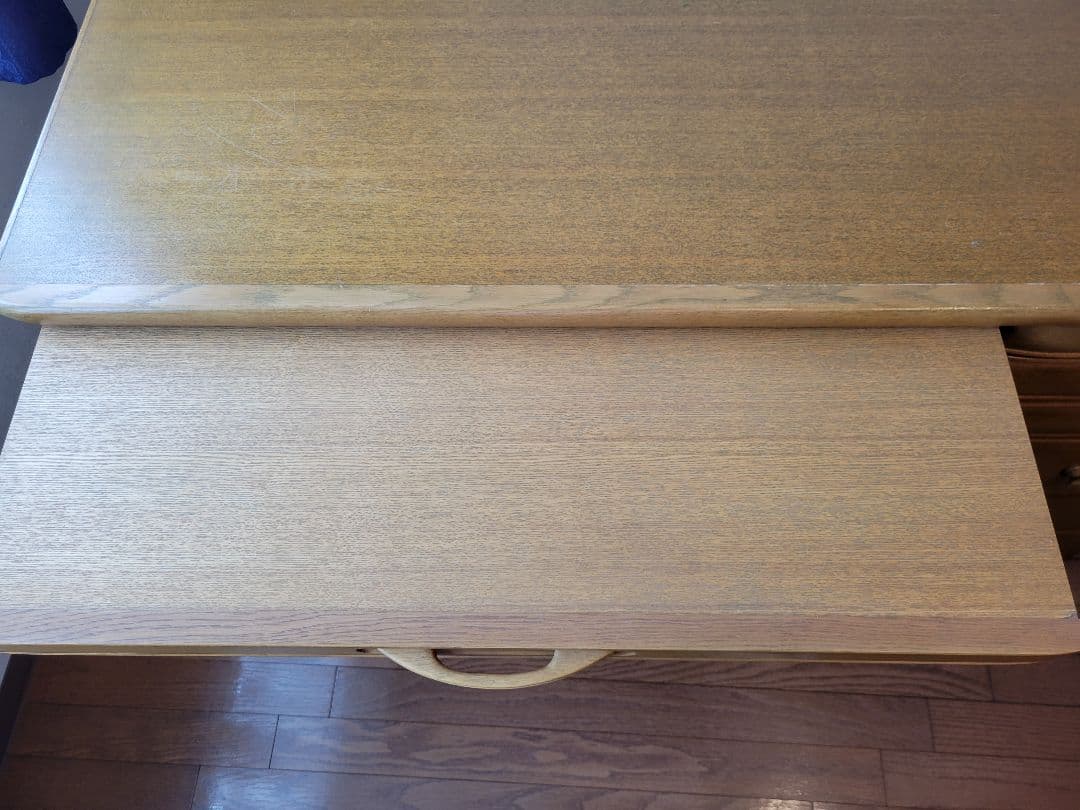 木製チェスト 5つの引き出し付き