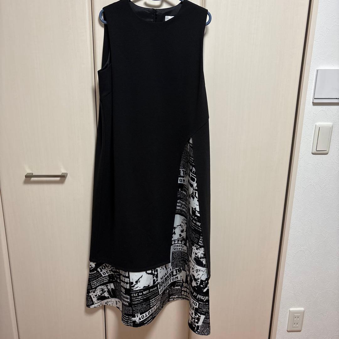 Eimee Law アシンメトリー ニュースペーパー柄ワンピース