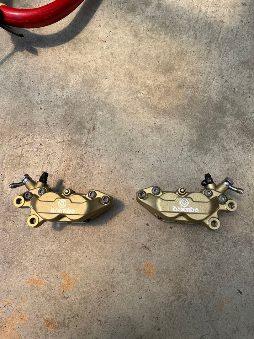 ブレンボキャリパー
