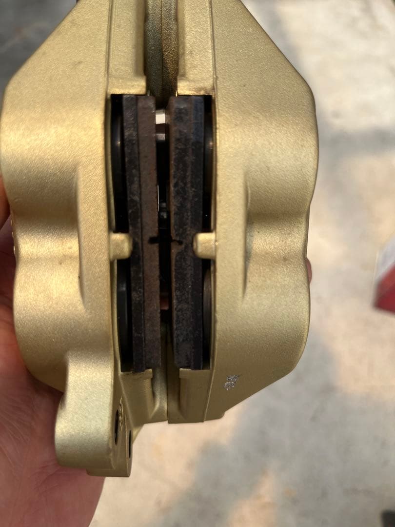 ブレンボキャリパー