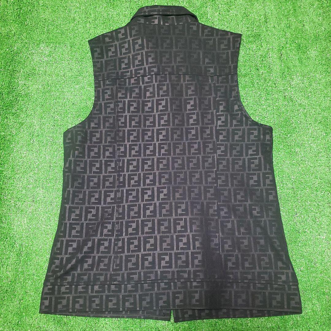 vintage FENDI ズッカ総柄ベスト　美品　イタリア製　大きめ