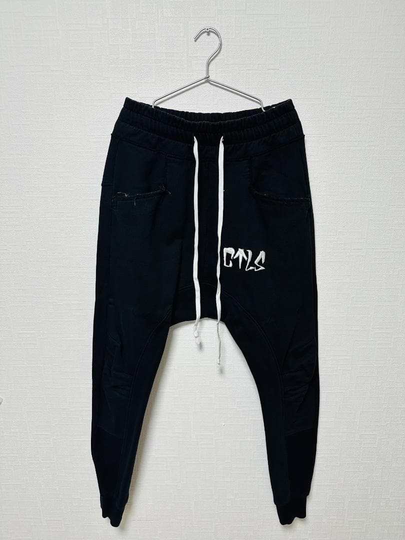 ‼︎廃盤品‼︎★3Dロゴ刺繍★CVTVLIST カタリスト usualサルエルパンツ