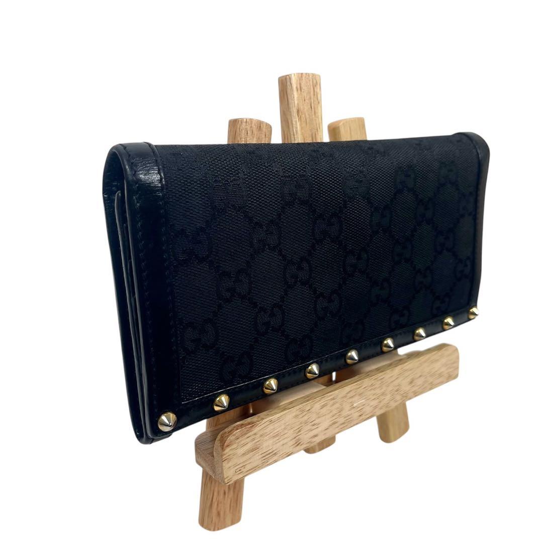 グッチ　長財布　スタッズ　GGキャンバス　総柄　ロゴ型押し　レザー　ブラック