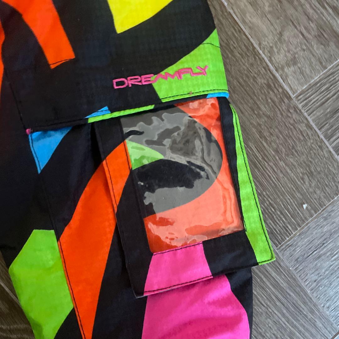 140cm　スキーウェア　スノーボードウェア　女の子