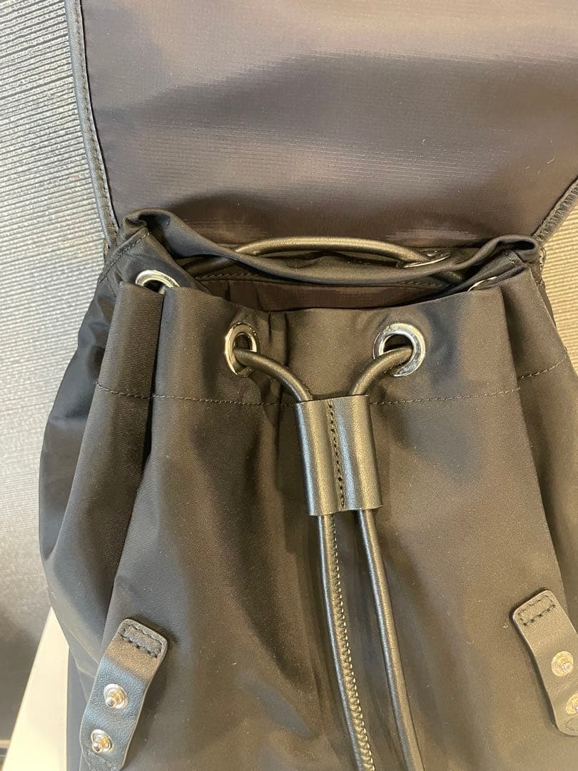 最終値下げ 超美品BURBERRY リュック