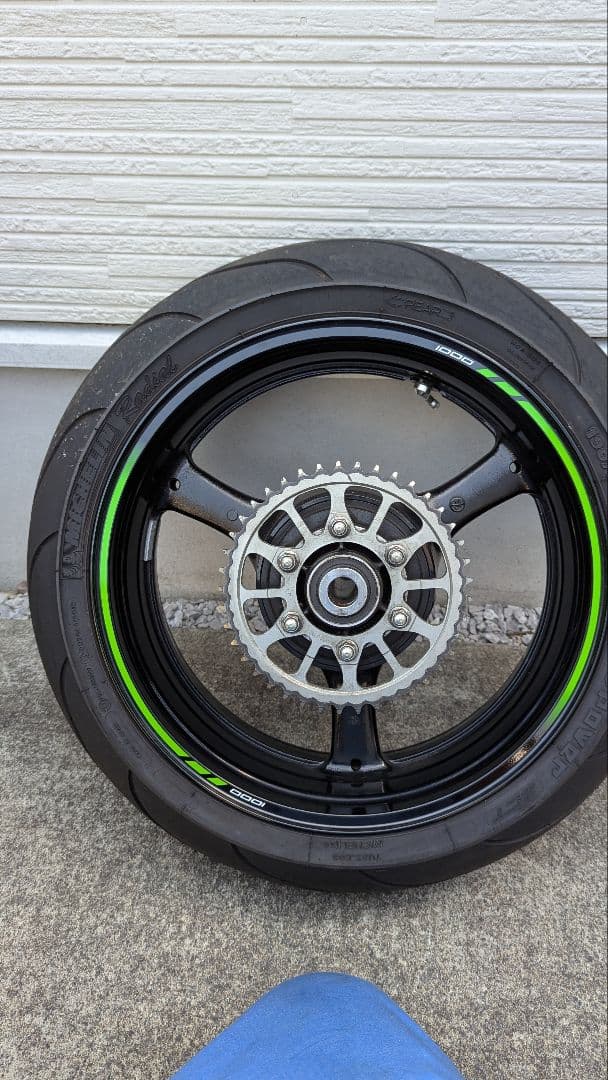 Kawasaki　zx10r 2021年式　純正タイヤ・ホイールセット