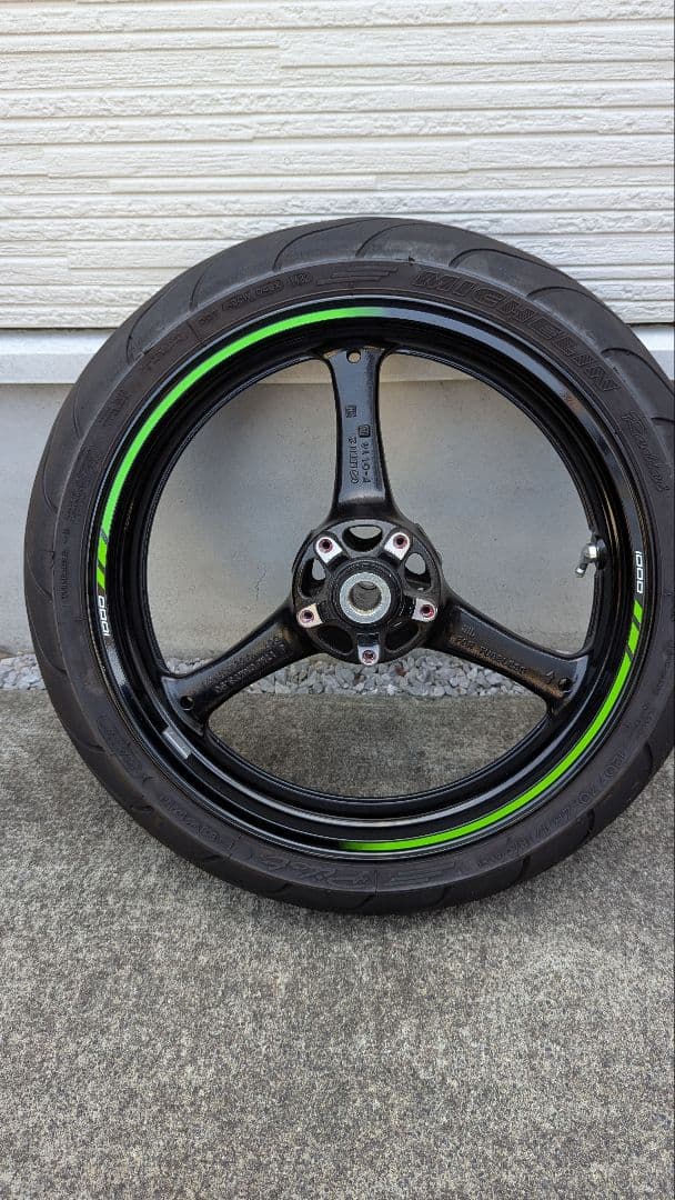 Kawasaki　zx10r 2021年式　純正タイヤ・ホイールセット