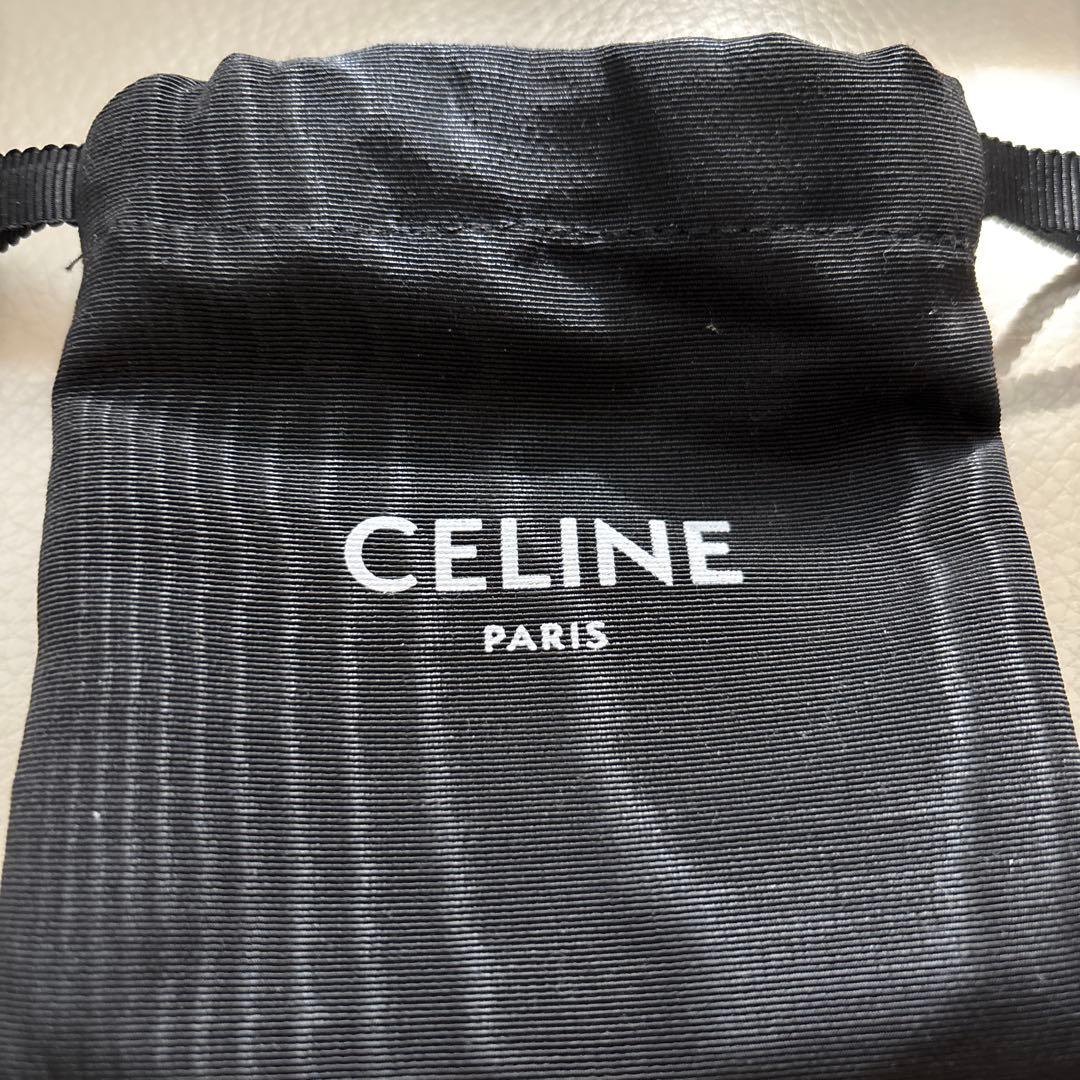 セリーヌヘアピン（ゴールド）1本だと24000円