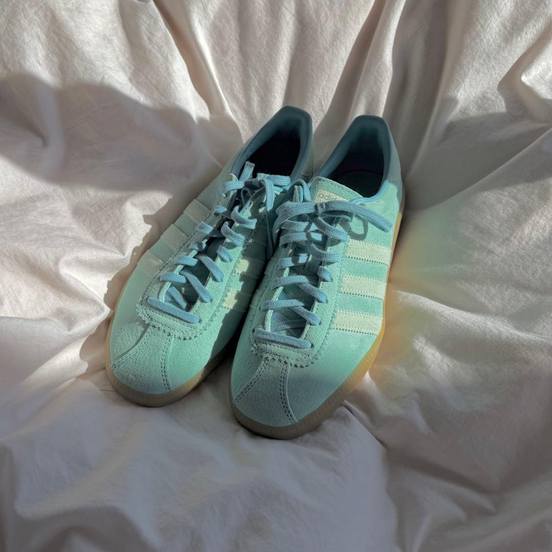 ☆新品☆ adidas BERMUDA ミント 25cm