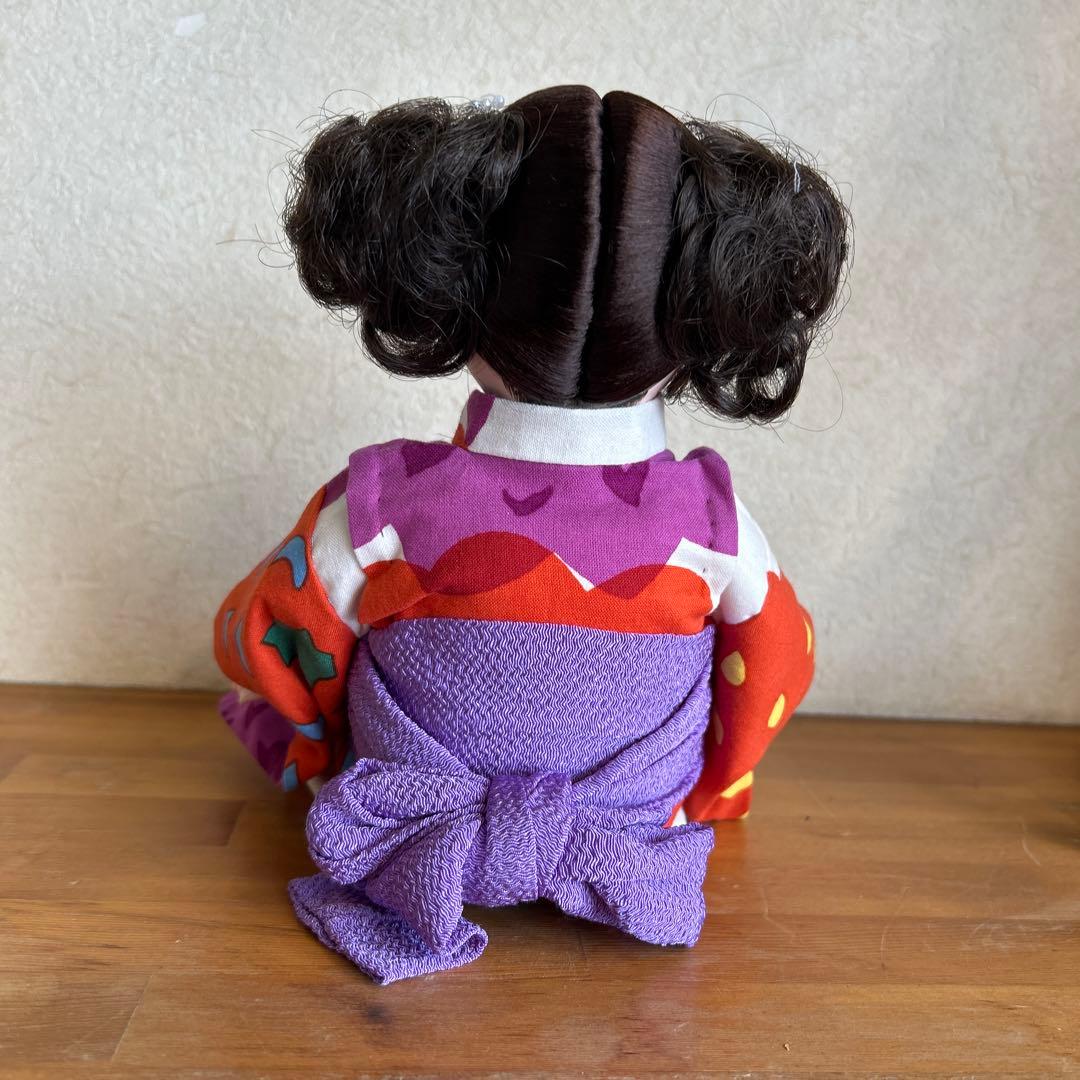 新品　市松人形 着せ替え　お座り　カラフルな着物