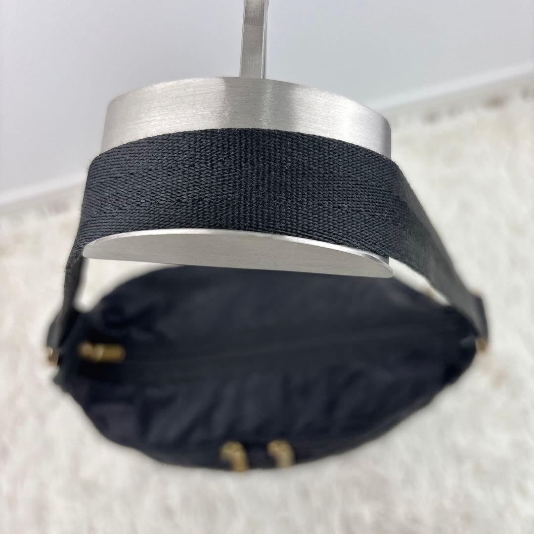 LeSportsac レスポートサック キルティング花柄 ショルダーバッグ 黒