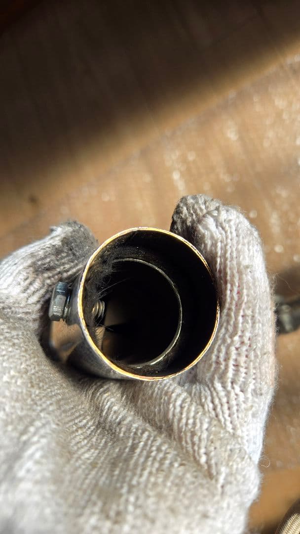 トライアンフ　ボンネビルT100　英国製　マフラー