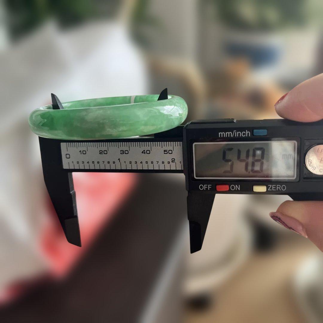 緑翡翠バングル