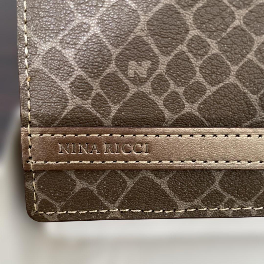 【新品・未使用品】NINA RICCI ヘビ柄 長財布