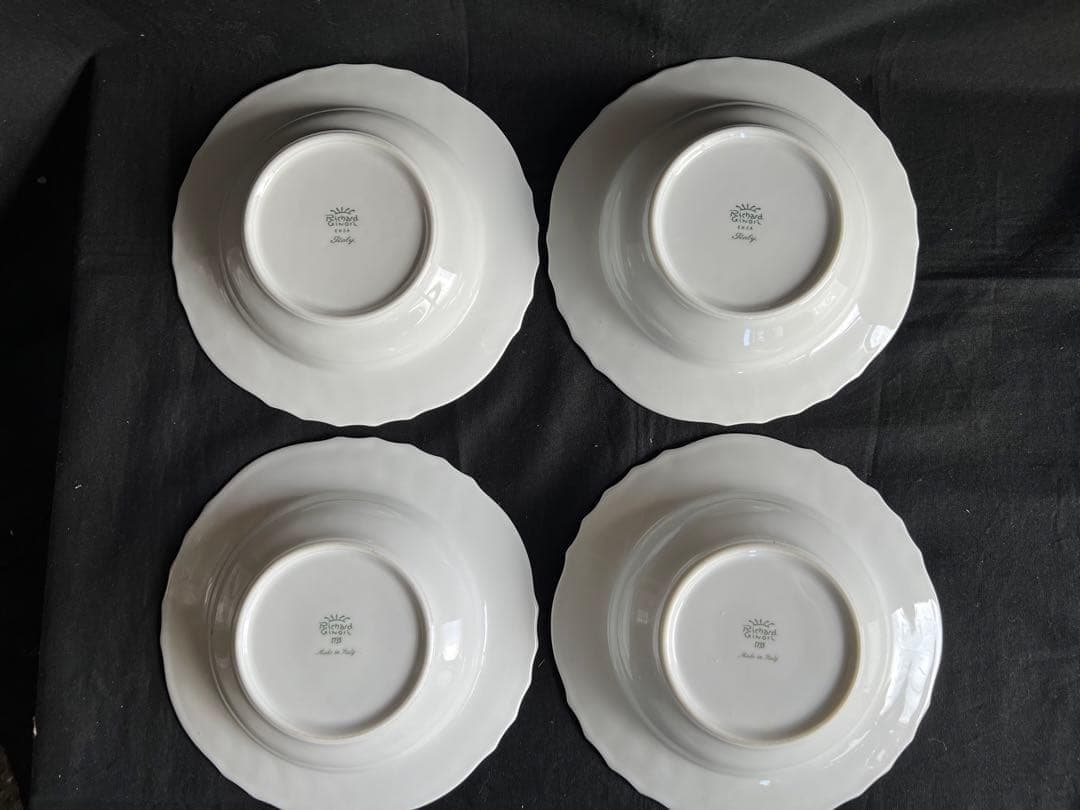 リチャードジノリ　ベッキオホワイト　スーププレート　20cm