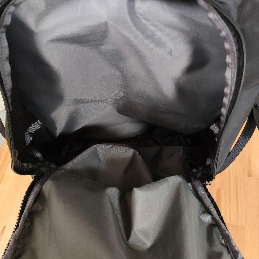 パタゴニア レフュジオ デイパック 30L ブラック 47928