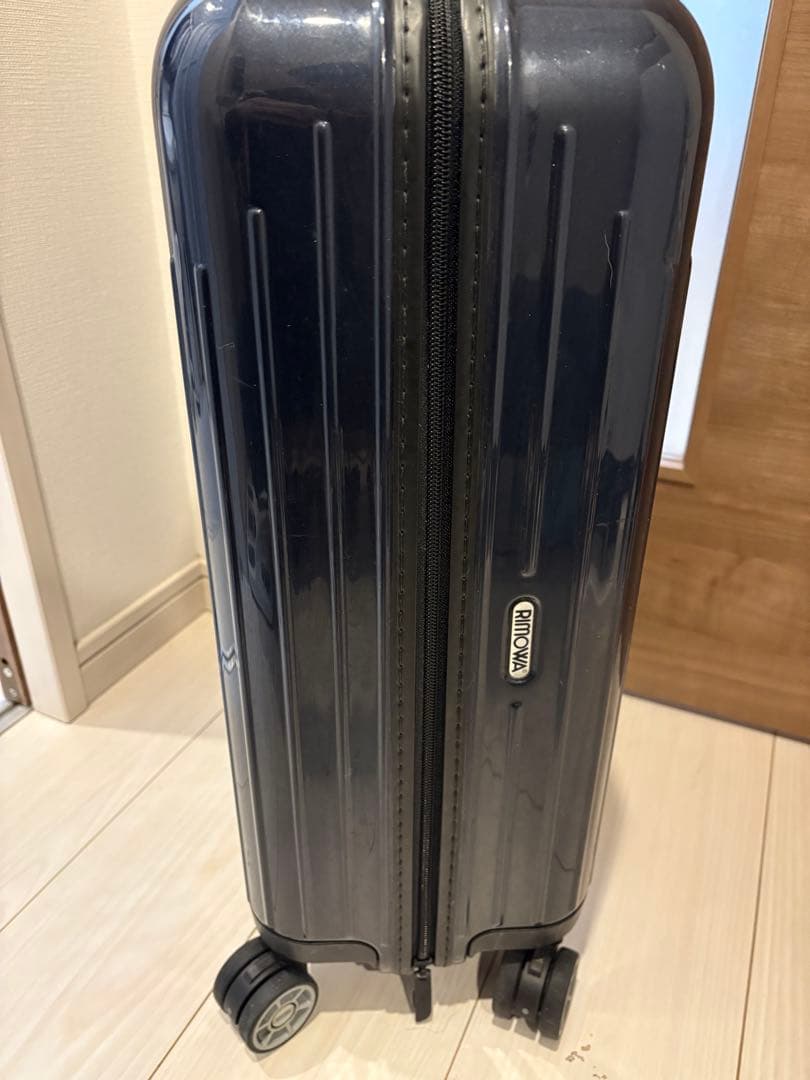 【廃盤レア】RIMOWAリモワサルサエアー33LSALSAAIR4輪機内持ち込み