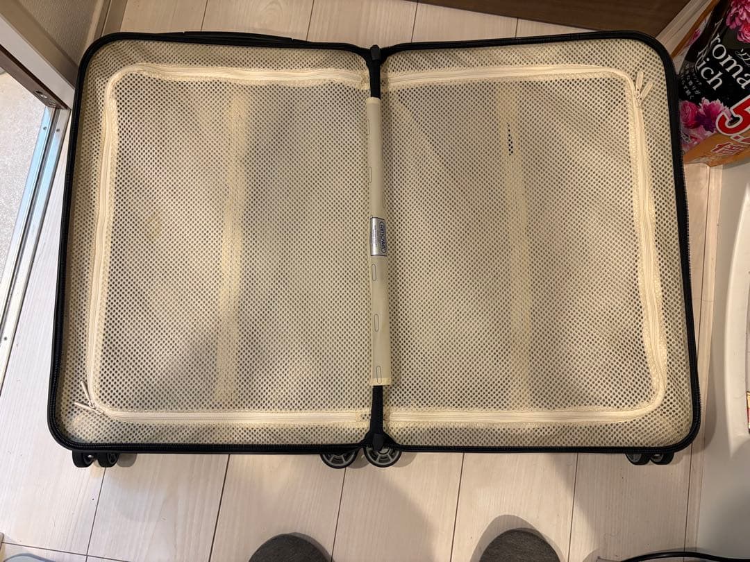 【廃盤レア】RIMOWAリモワサルサエアー33LSALSAAIR4輪機内持ち込み