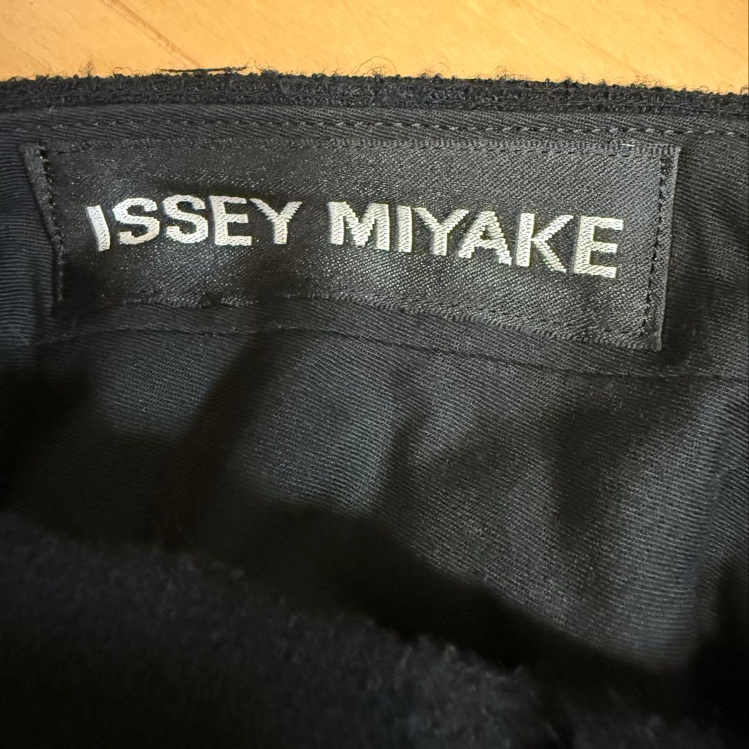 Issey Miyake ウールパンツ