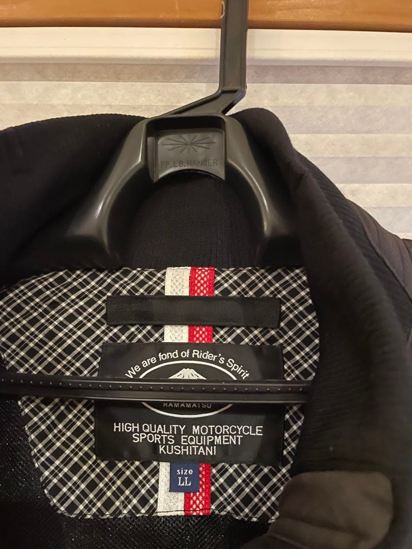 クシタニウインターアーカナリブブルゾンLLサイズ美品