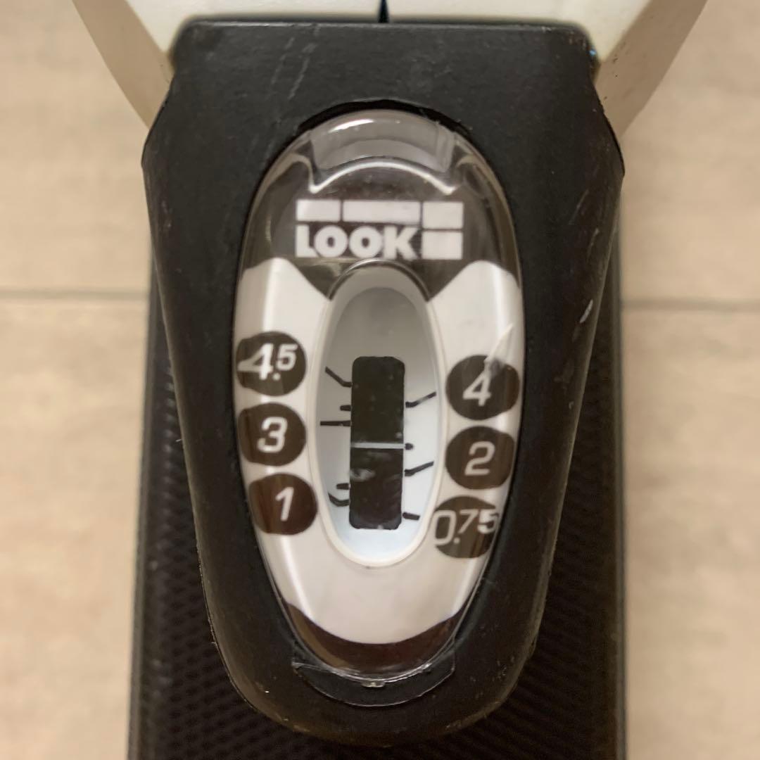 ジュニアスキー板　ディナスター　128cm ￼ビィンディング付き