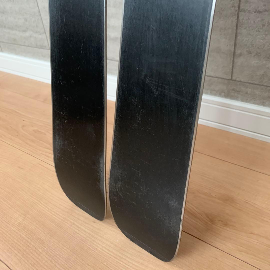 ジュニアスキー板　ディナスター　128cm ￼ビィンディング付き