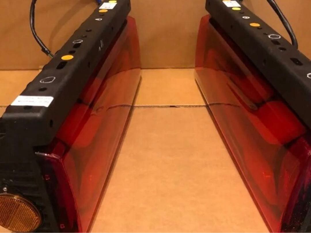 三菱ふそう大型テールランプスーパーグレート シーケンシャル動作確認済み