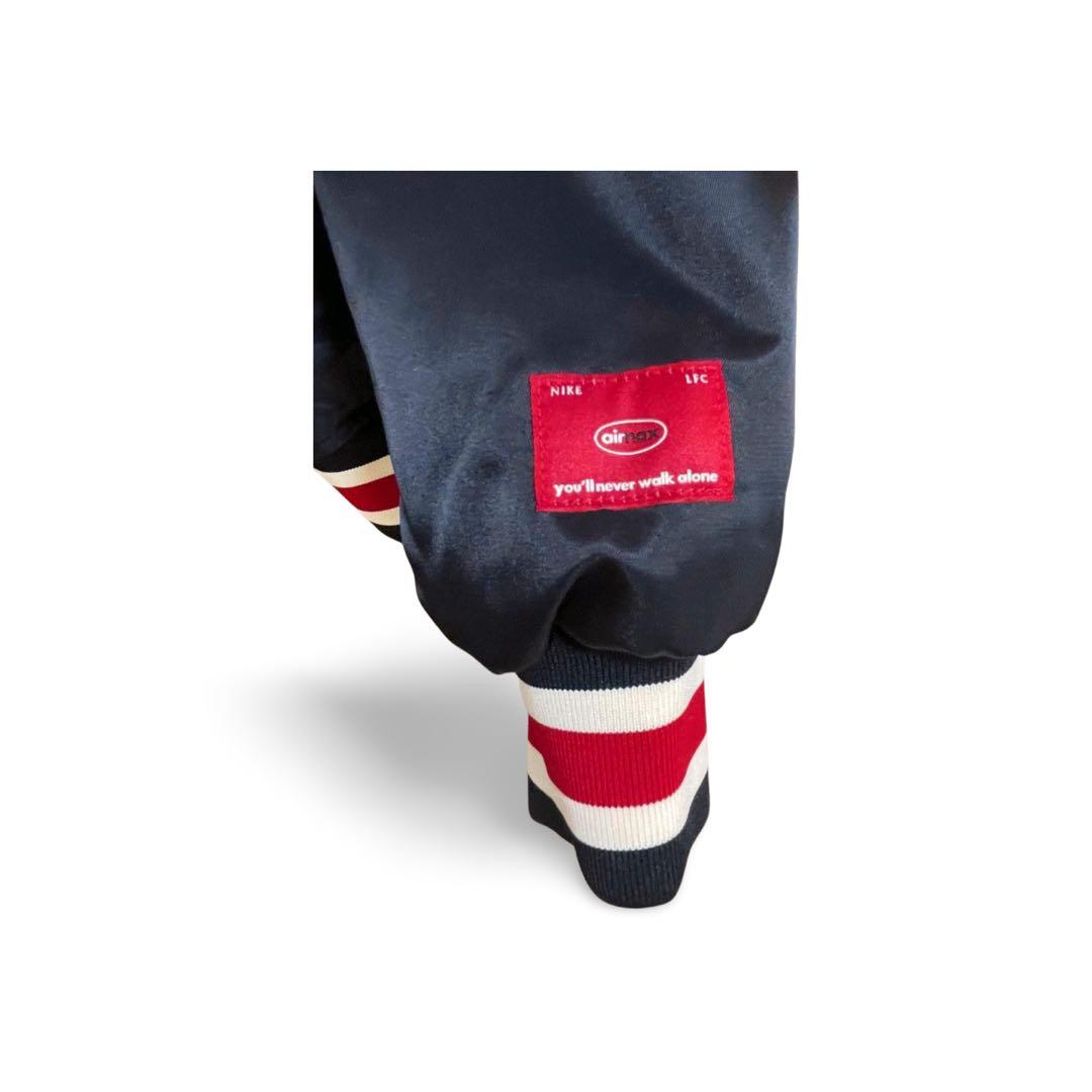 【新品未使用タグ付き✨】リバプール×エアマックス スタジャン　XLサイズ