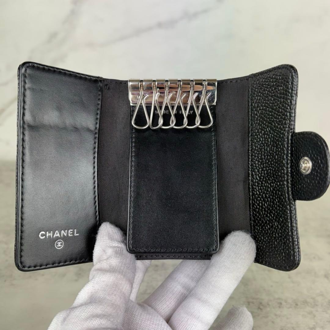 CHANEL キャビアスキン　マトラッセ　6連キーケース　カードケース