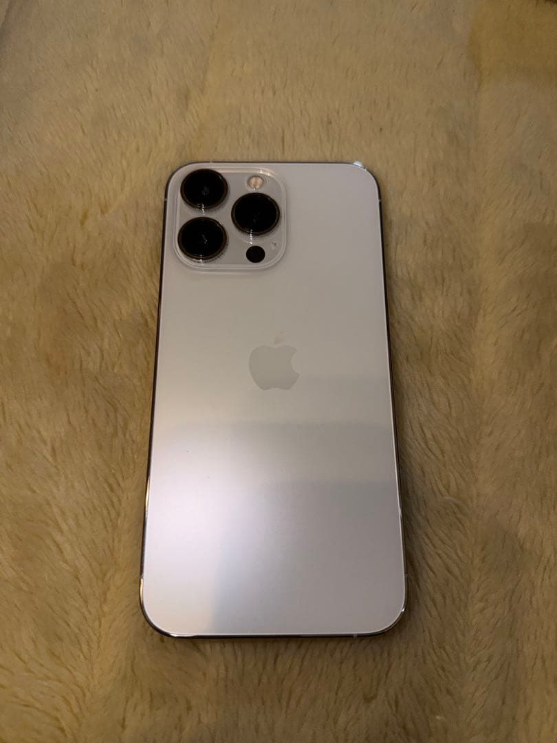 iPhone 13 pro 本体【15(木)まで限定価格】