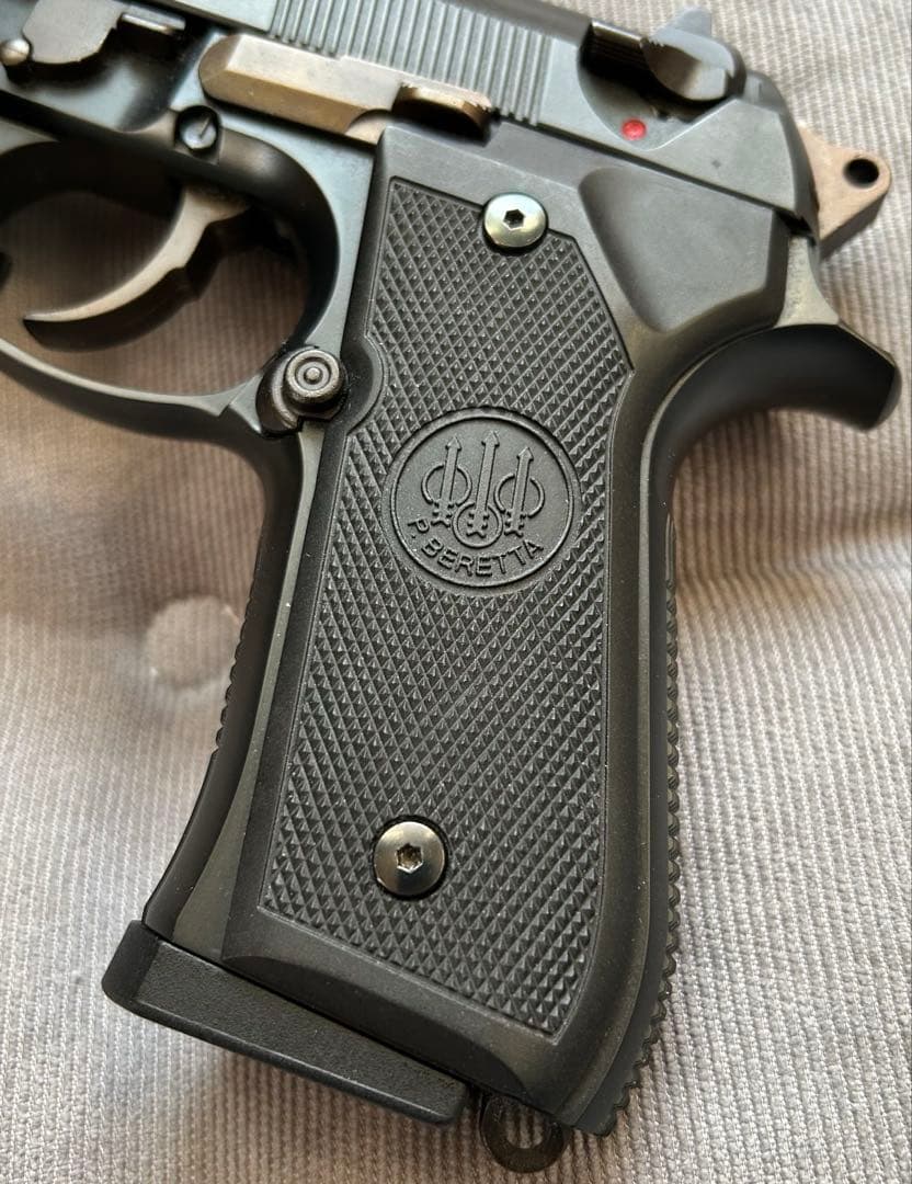 【WA】ベレッタM9A1 カーボンブラックHW＋SUREFIREレプリカライト‼️