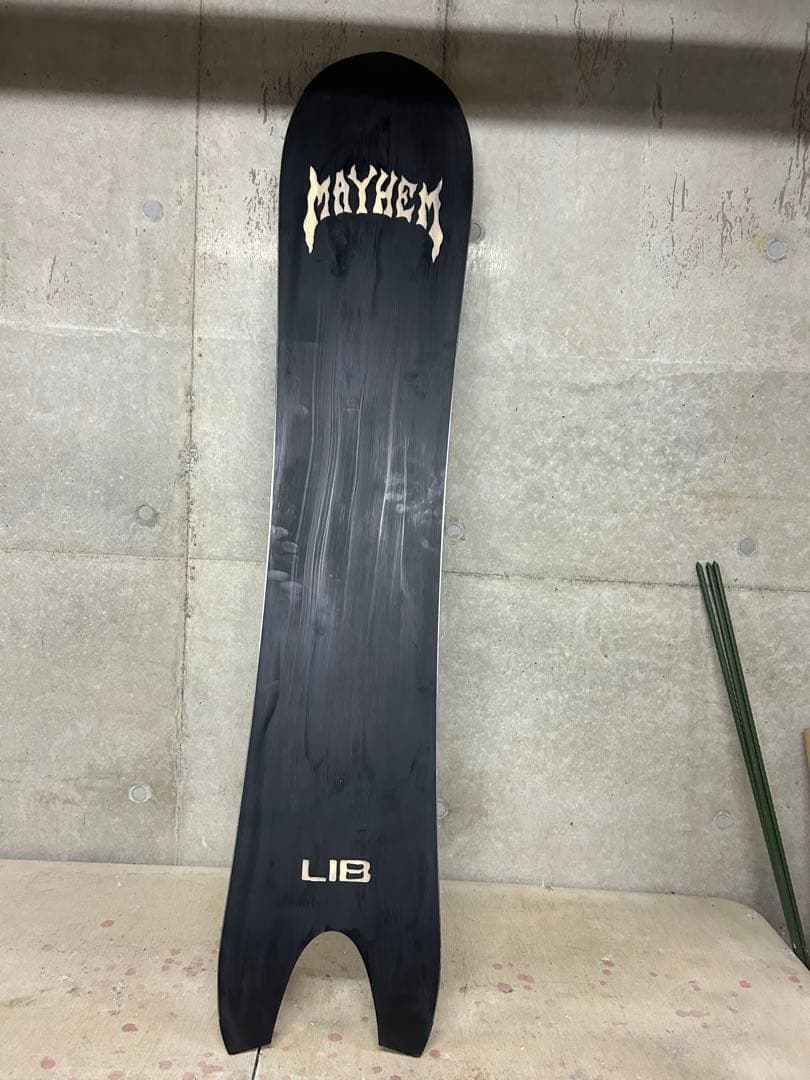 たけし　LIB TECH .MAYHEM RETRO RIPPER