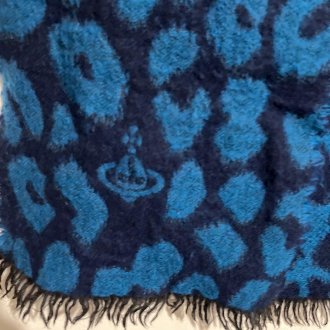 ぷ*様 vivienne westwoodレオパード柄マフラー　青系2000年前