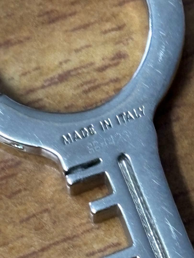 FENDI 鍵モチーフ 片耳ピアス 佐久間大介 稀少品　美品