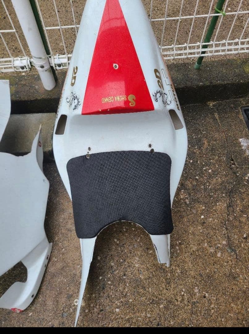 NSR250 CBR250RR 才谷屋 6ダボ フルカウル