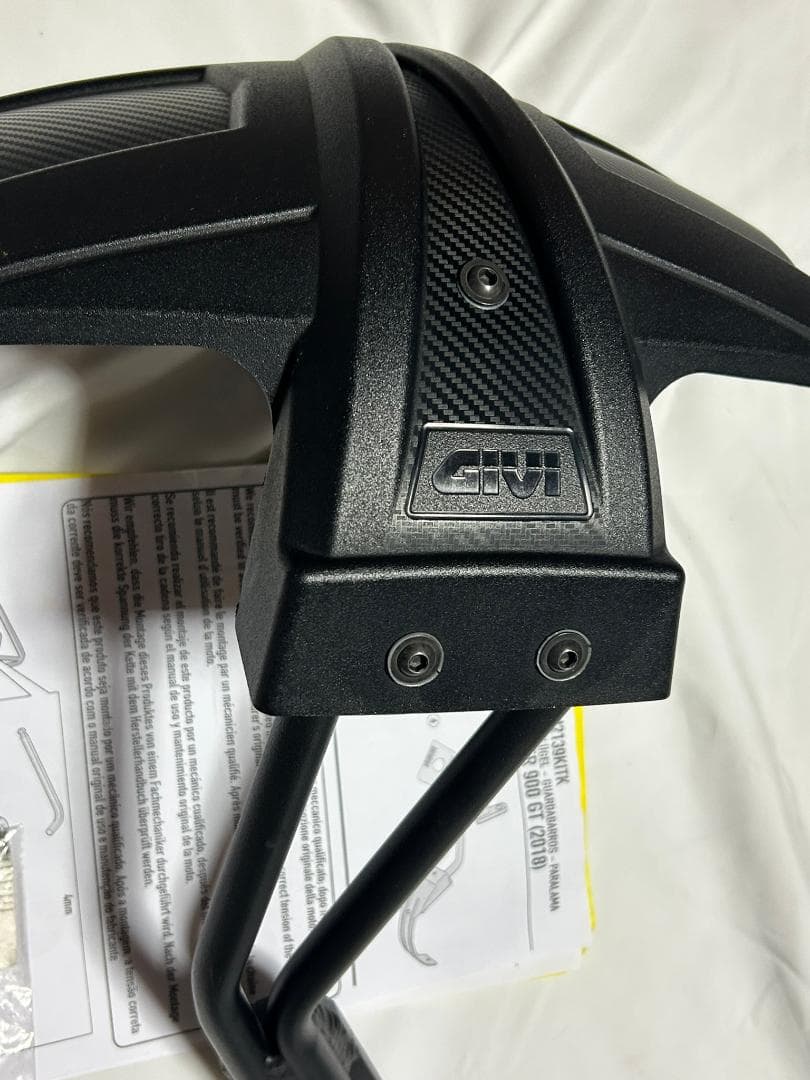 GIVI スプラッシュガード　トレーサー900 GT RM2139 RM02